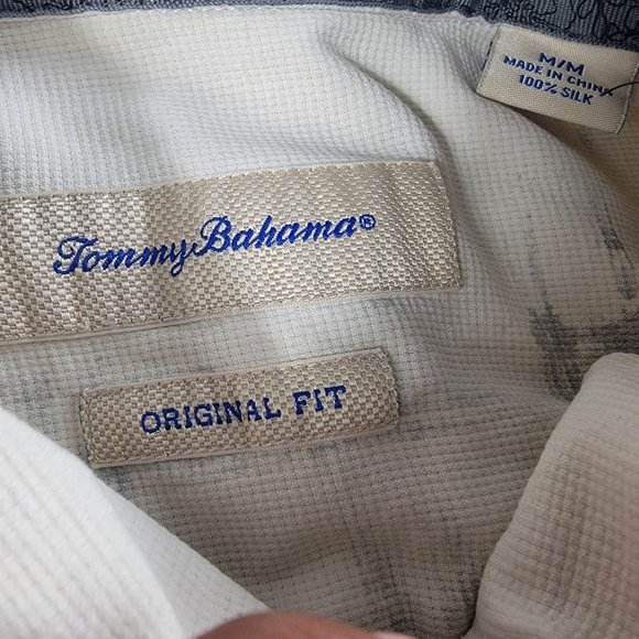 Tommy Bahama Mens Medium Button Shirt Silk Short Sleeve Aloha Original Fit - Picture 4 of 10